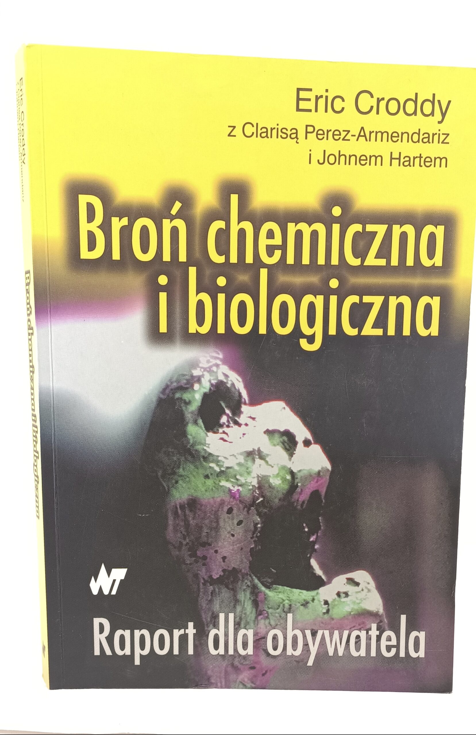 broń chemiczna i biologiczna okładka przód książki w antykwariat książki Szczecin
