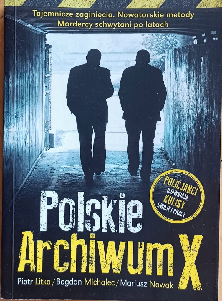 polskie archiwum X 2 okładka książki w antykwariat książki używane Szczecin